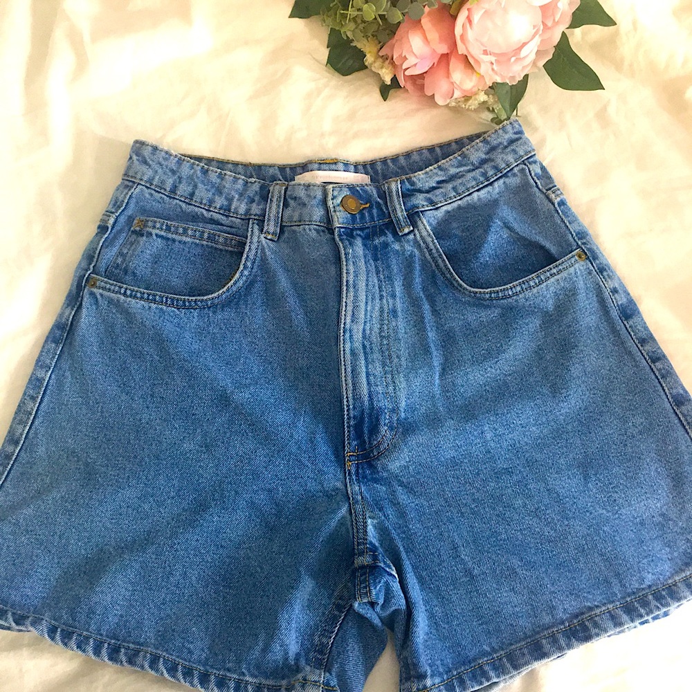 Zara Mom high waisted shorts